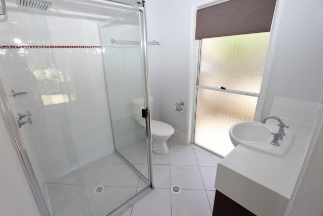 1/224 Billinghurst Crescent UPPER COOMERA 10