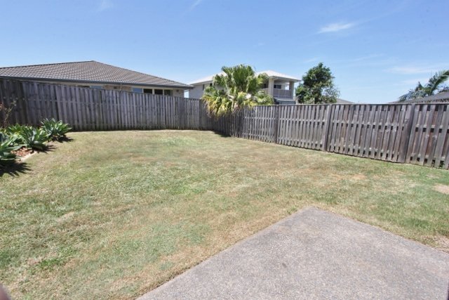 1/224 Billinghurst Crescent UPPER COOMERA 16