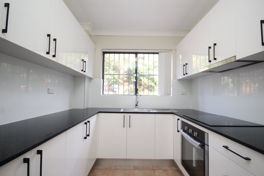 12/25-27 Stanley Street BANKSTOWN 2