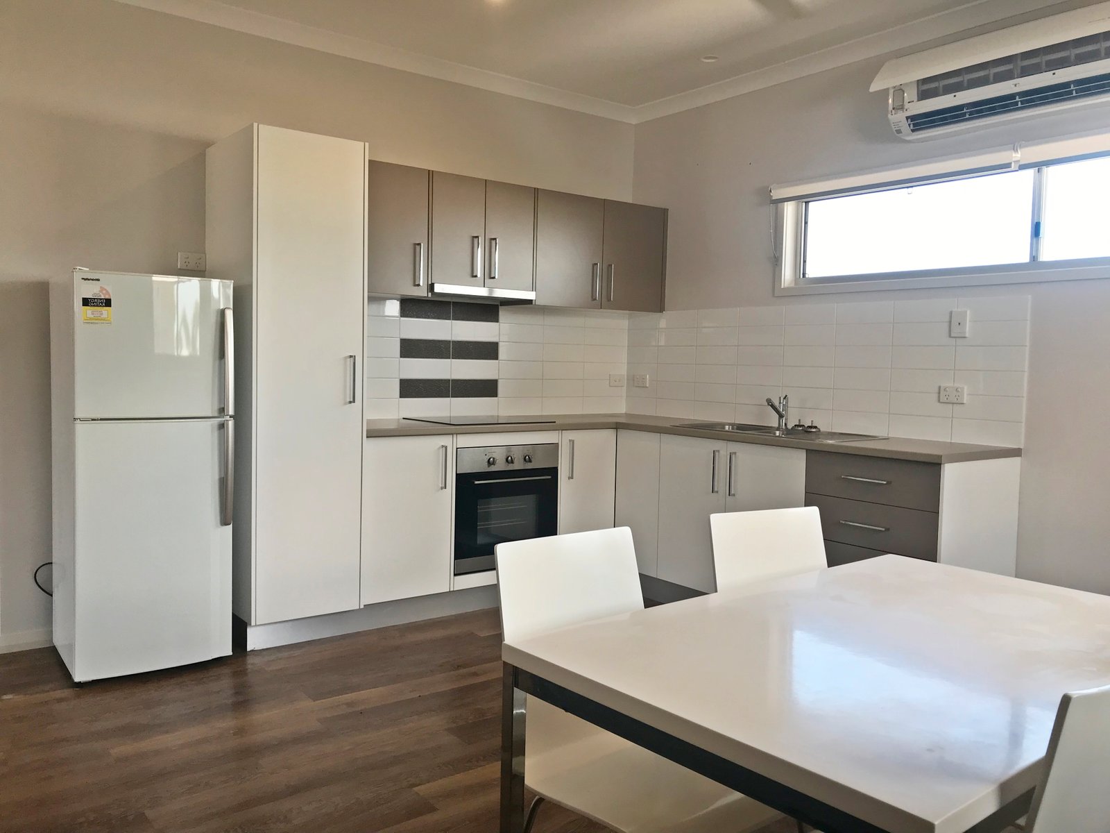 12/25 Dalmatio Street BILINGURR 4