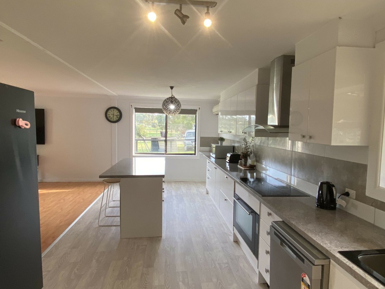 1225 South Bowan Park Rd  CARGO 6