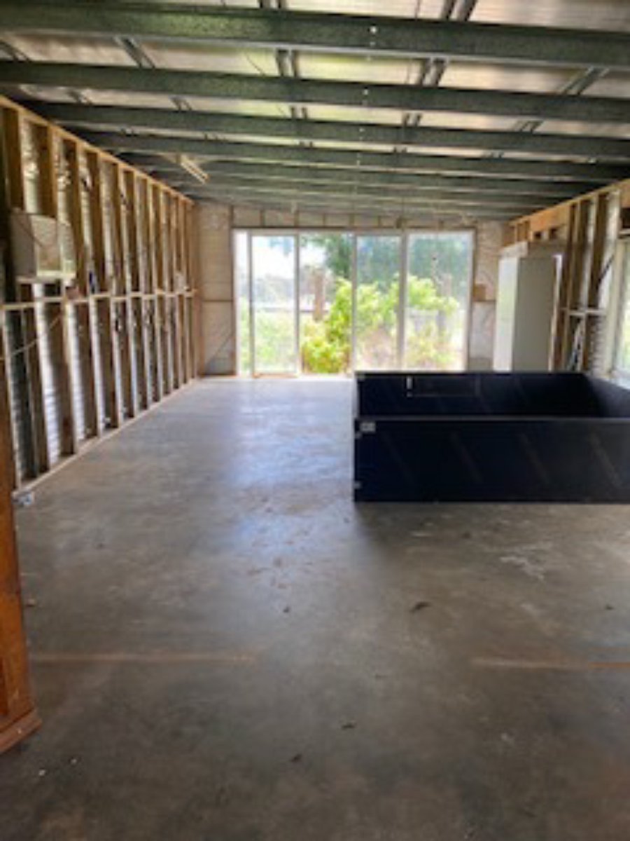 1225 South Bowan Park Rd  CARGO 16