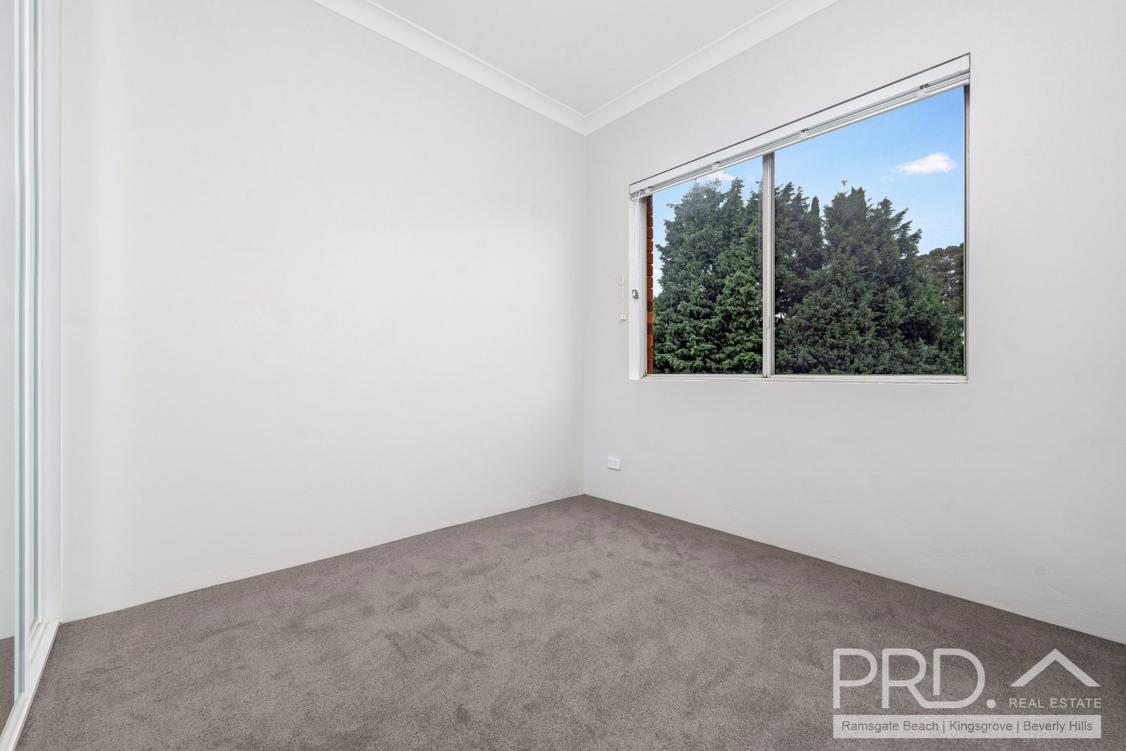 12/26-28 Kairawa Street SOUTH HURSTVILLE 3