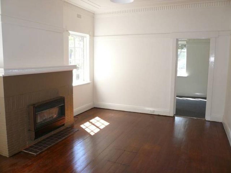 Gallery: 1/226 Canterbury Road