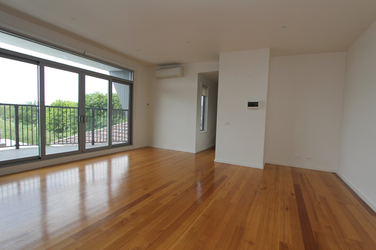 Real Estate and Property in 12/26 Emo Road, Malvern East, VIC