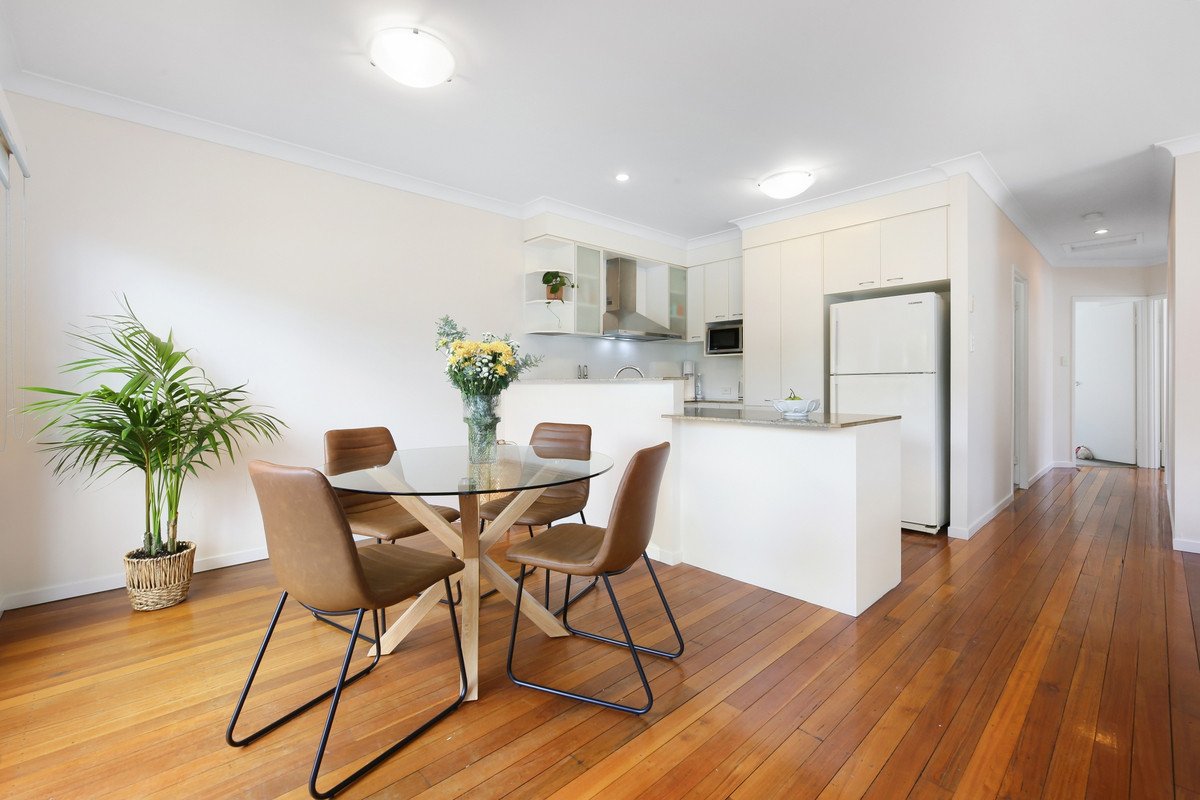 12/27 Eugenia Circuit Robina 11