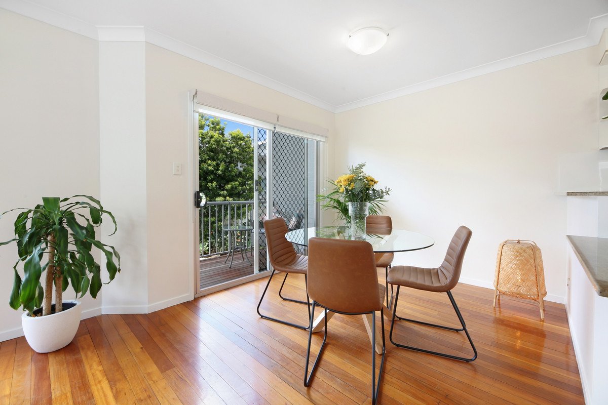 12/27 Eugenia Circuit Robina 12