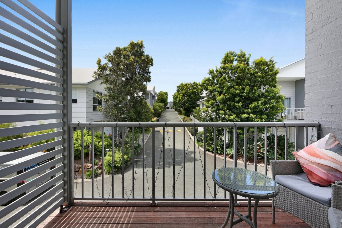 12/27 Eugenia Circuit Robina 14