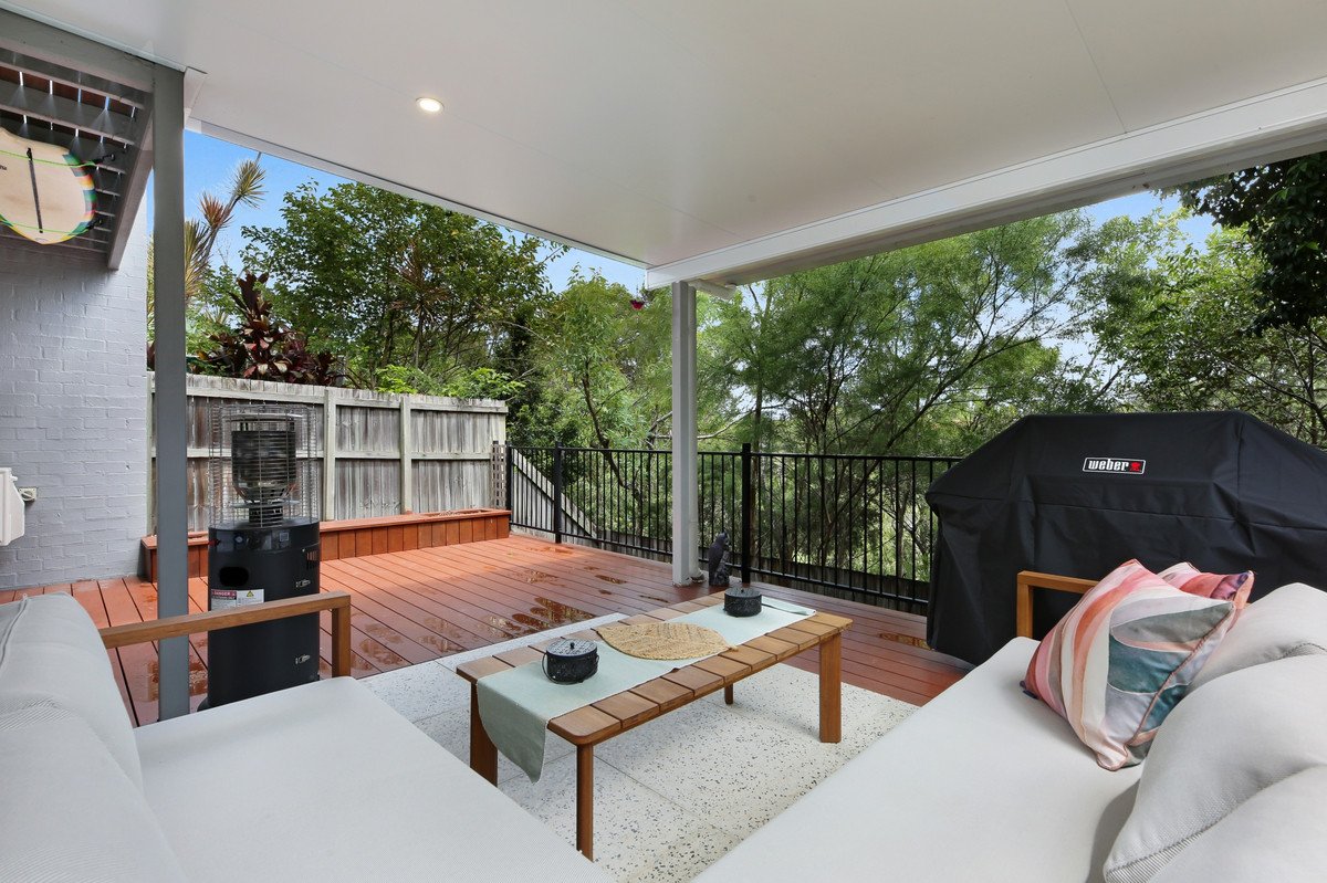 12/27 Eugenia Circuit Robina 23