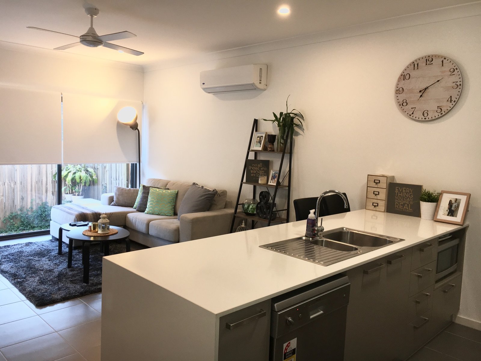 12/27 PITTWIN ROAD North CAPALABA 2