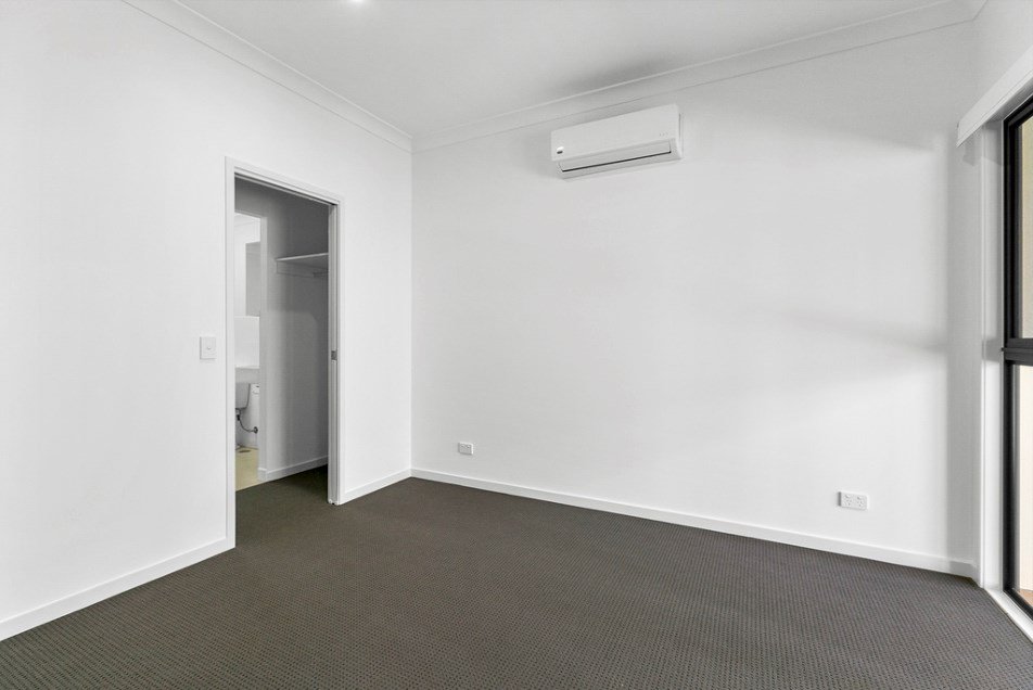 12/27 PITTWIN ROAD North CAPALABA 3