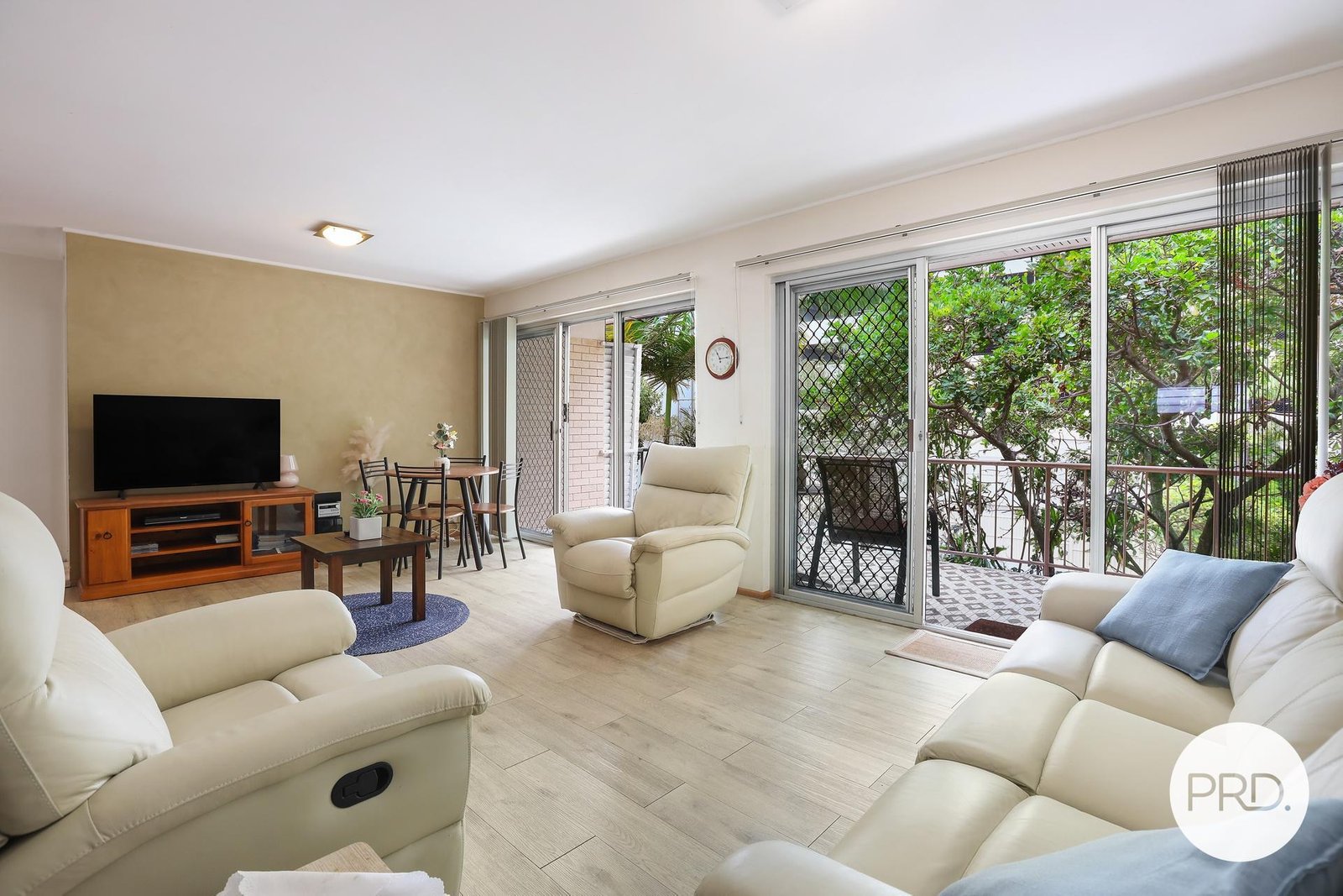 12/28 Marine Parade SOUTHPORT 2