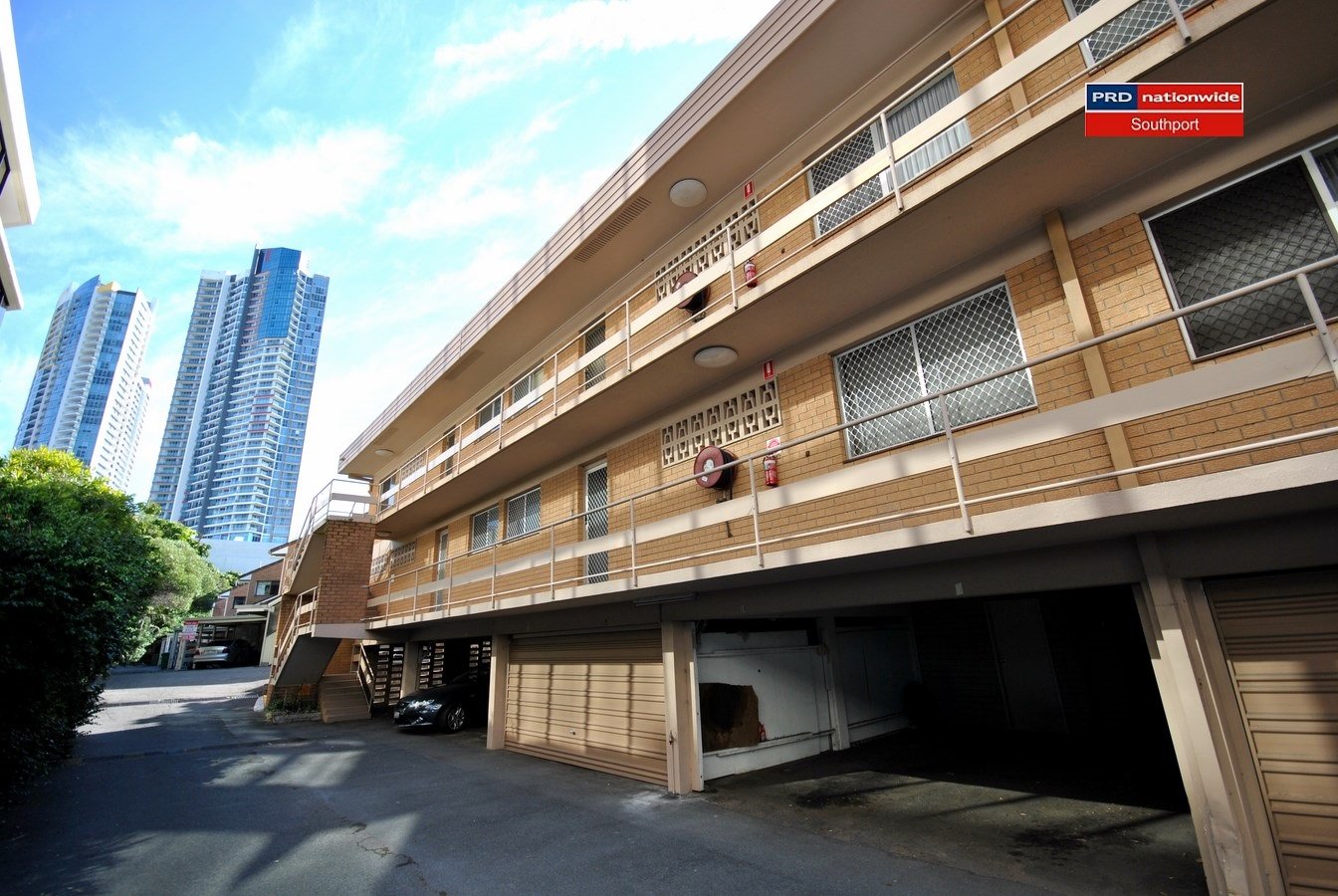 12/28 Marine Parade SOUTHPORT 9