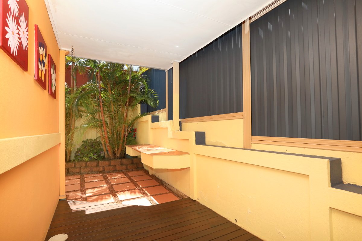 12/283 Cotlew Street ASHMORE 16