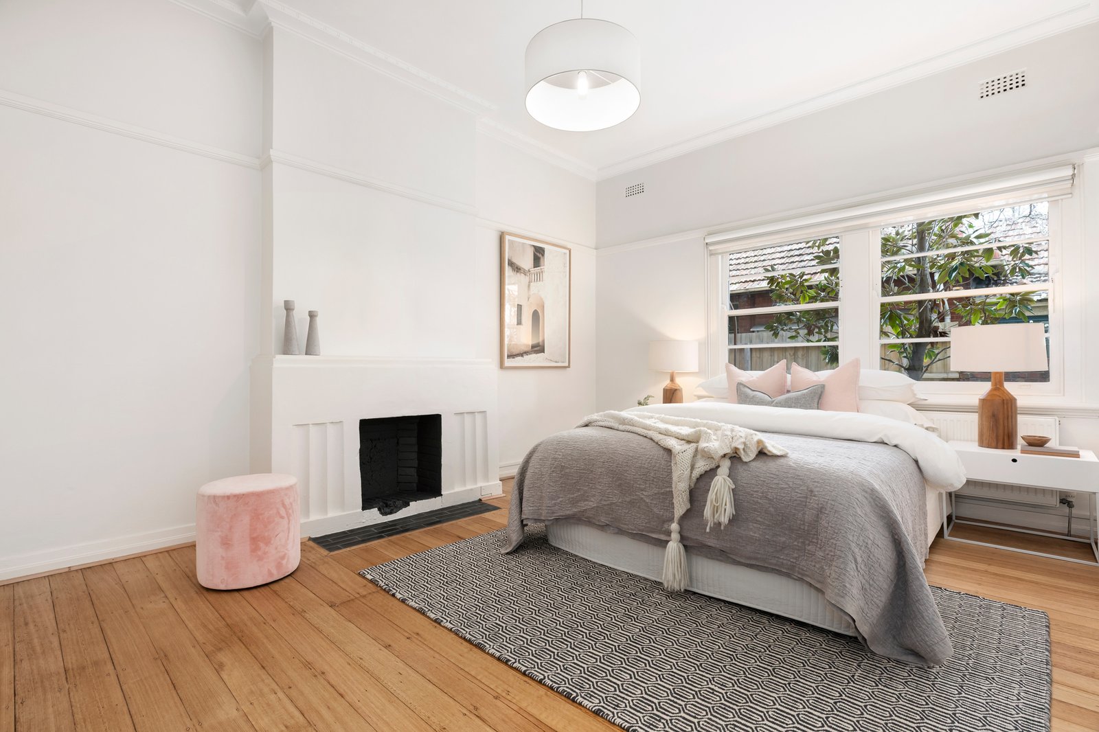 Gallery: 1/229 Brighton Road