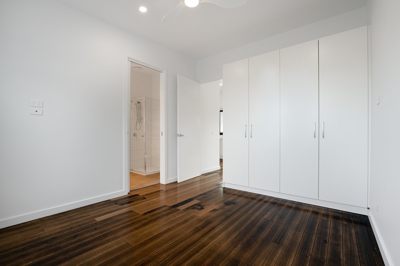 Gallery: 1/229 High Street