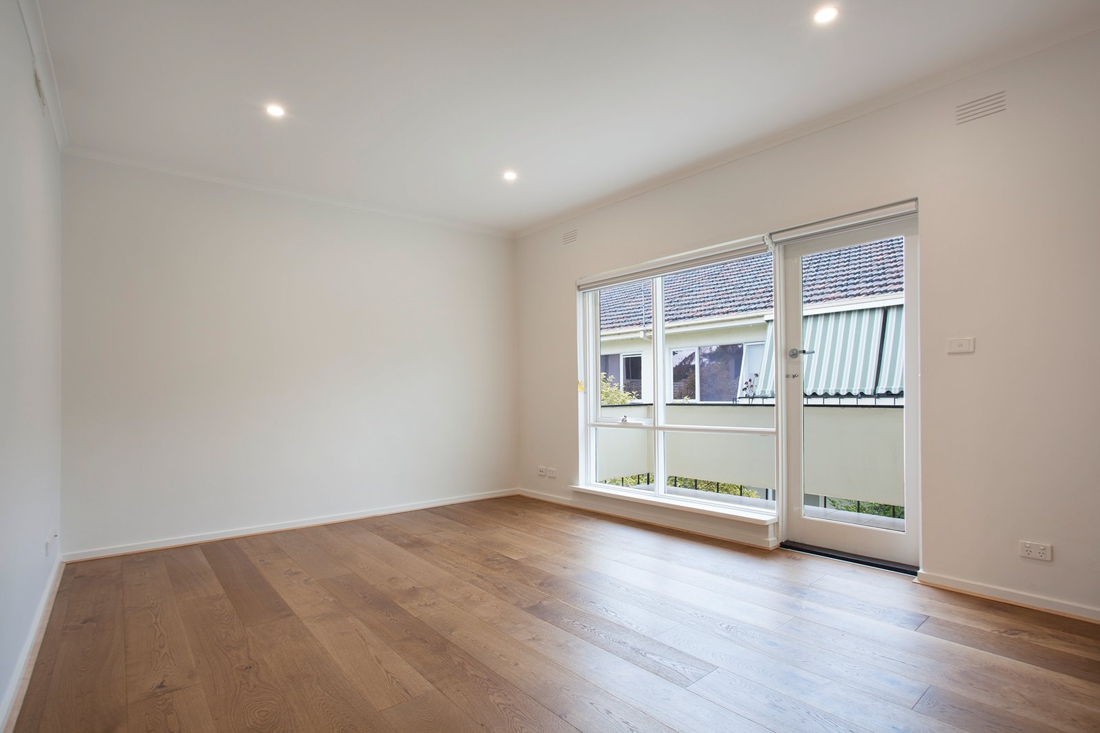 Gallery: 12/297 St Kilda Street