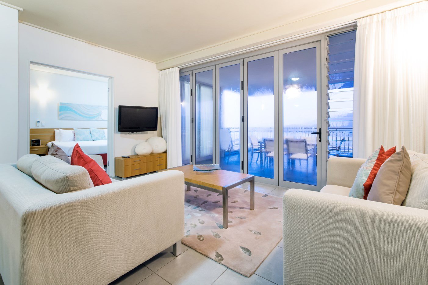 122/9A Hermitage Drive AIRLIE BEACH 11