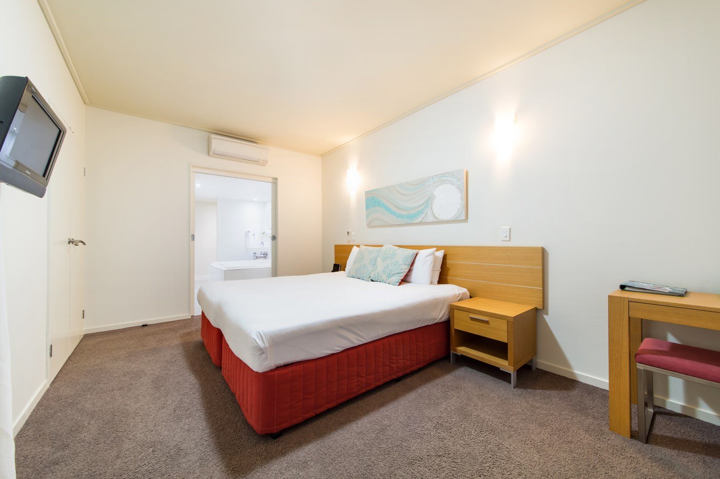 122/9A Hermitage Drive AIRLIE BEACH 13