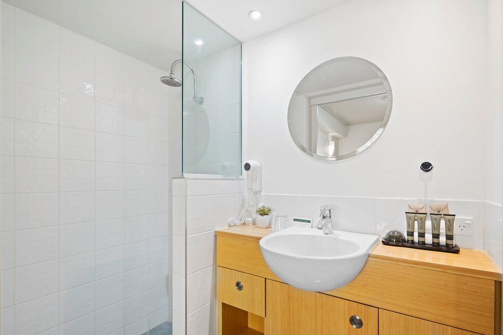 122/9A Hermitage Drive AIRLIE BEACH 7