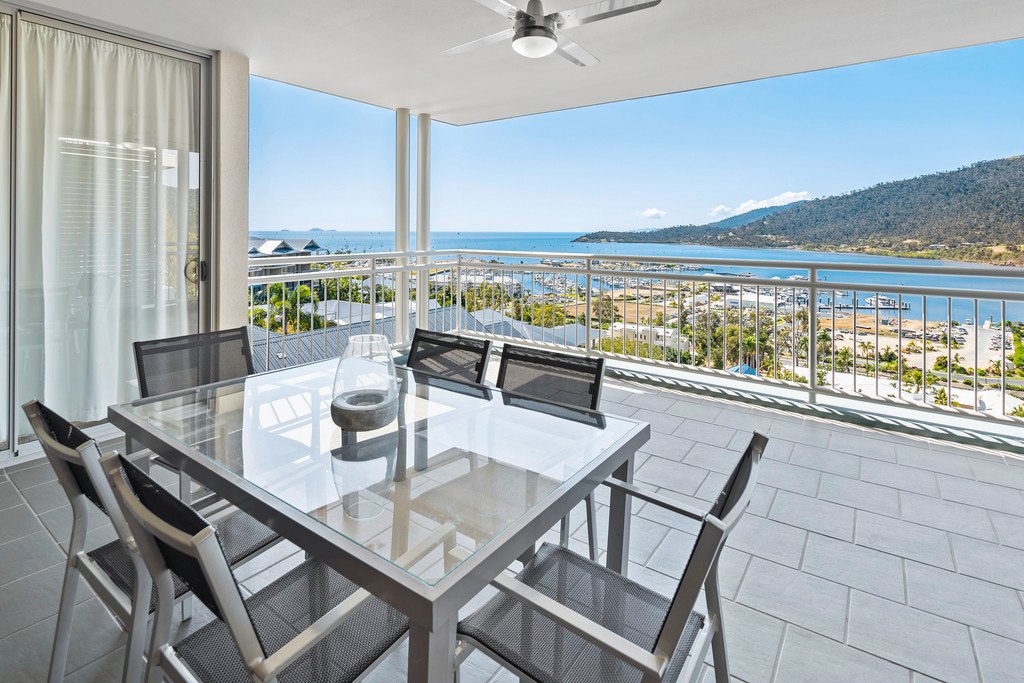 122/9A Hermitage Drive AIRLIE BEACH 9