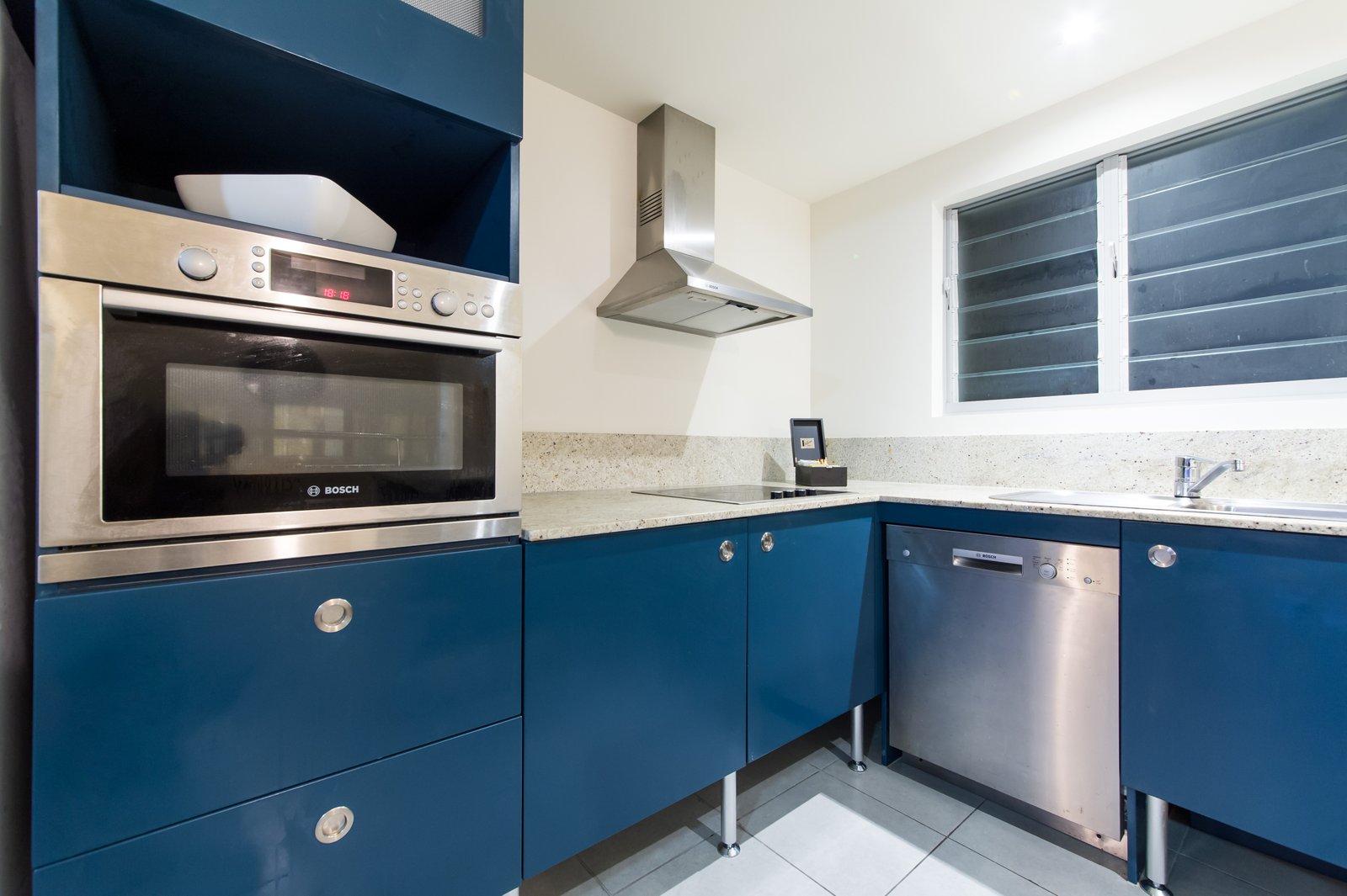 122/9A Hermitage Drive AIRLIE BEACH 7