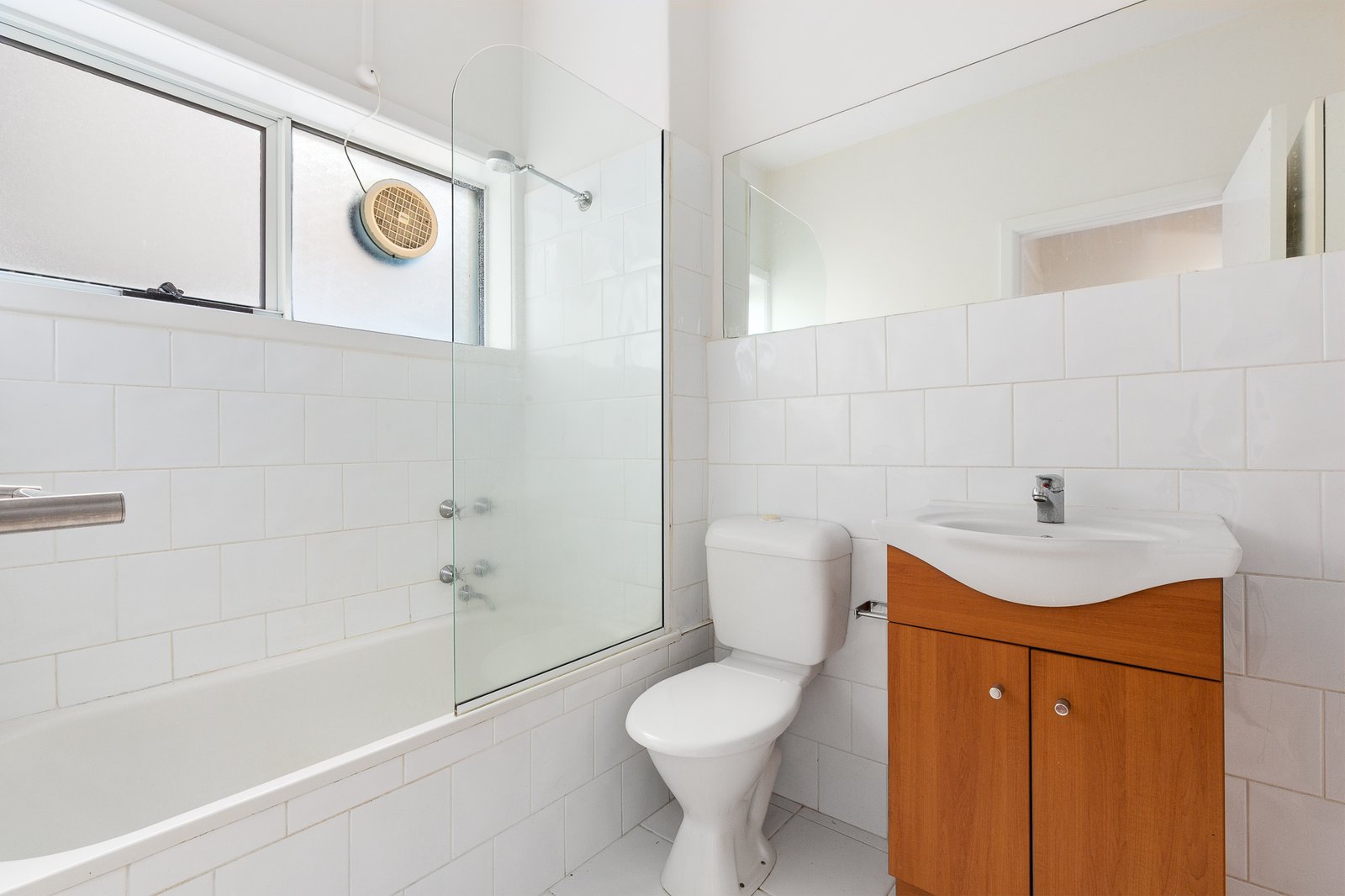 Real Estate and Property in 12/2a Burnie Street, Toorak, VIC