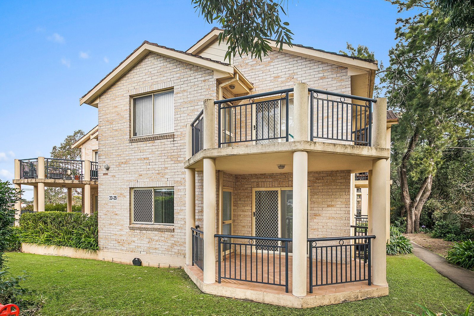 1/23-25 Jubilee Avenue CARLTON 1