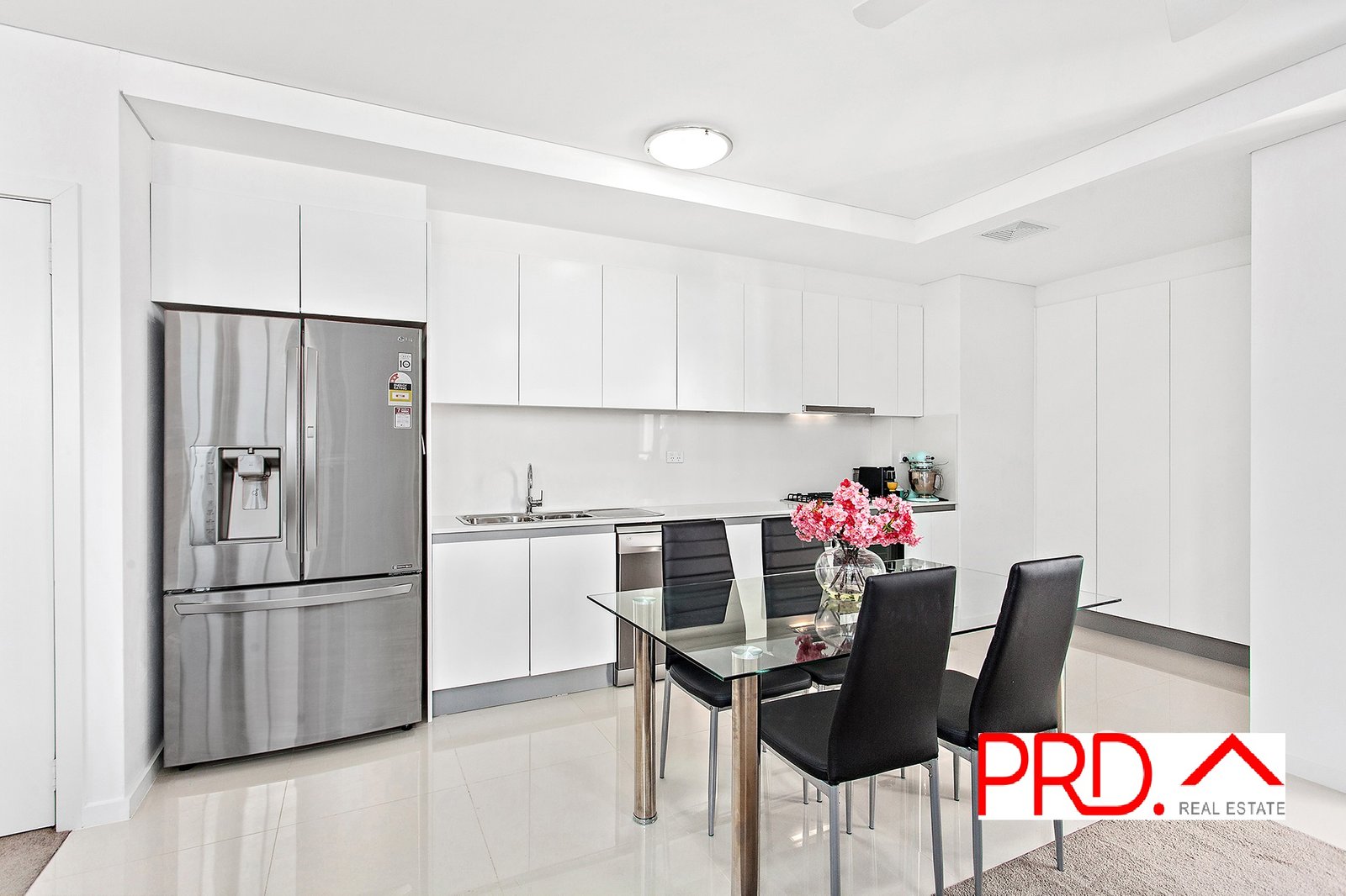 12/3-7 Gover Street PEAKHURST 2