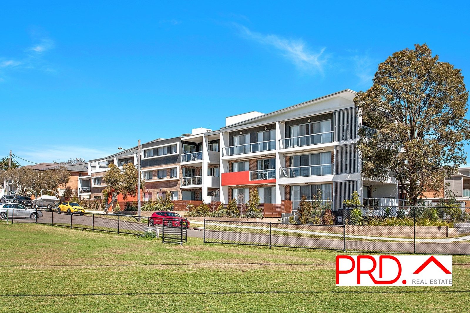 12/3-7 Gover Street PEAKHURST 6