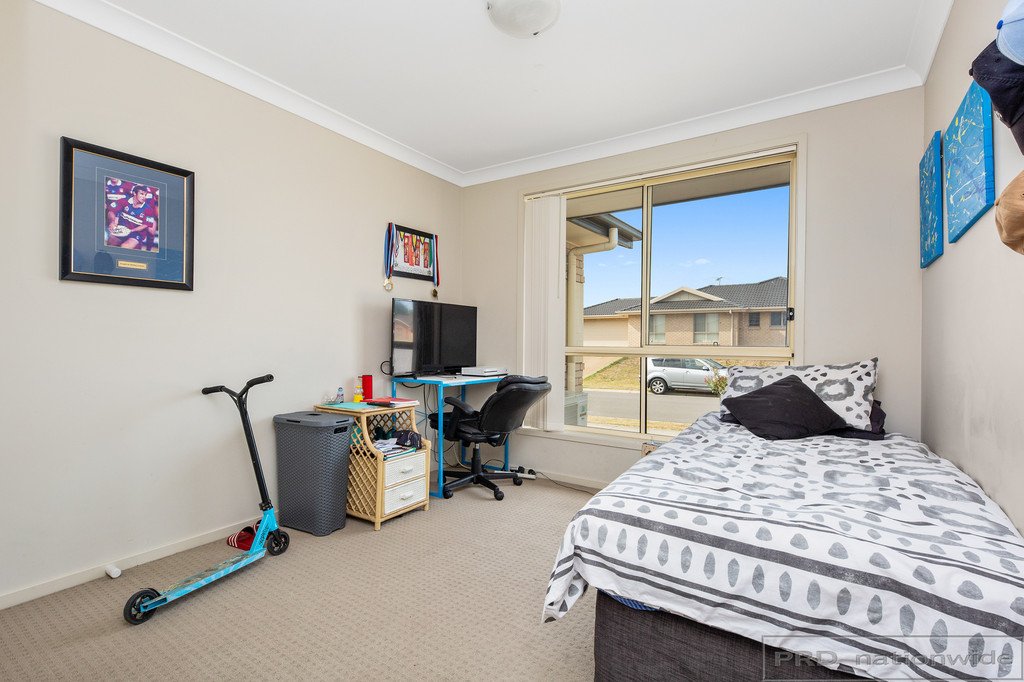 123 Aberglasslyn Road RUTHERFORD 12