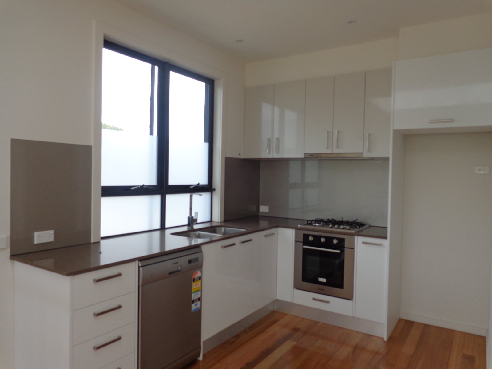 Gallery: 1/23 Barker Street
