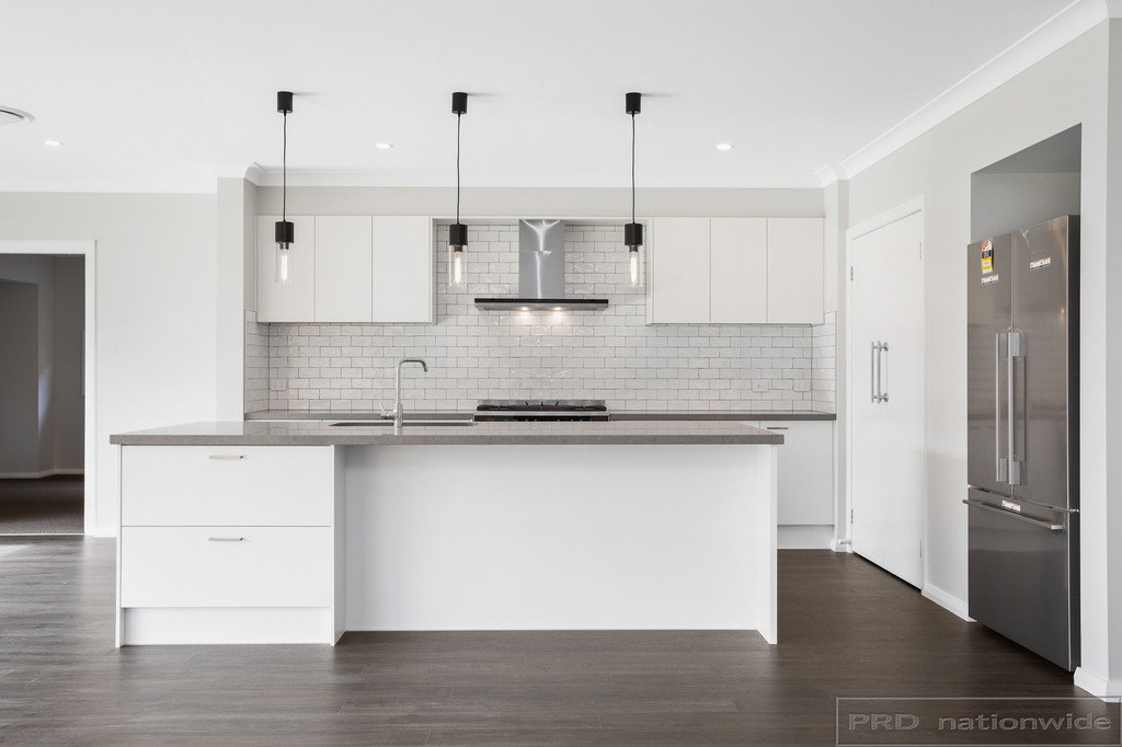 123 Billabong Parade CHISHOLM 4