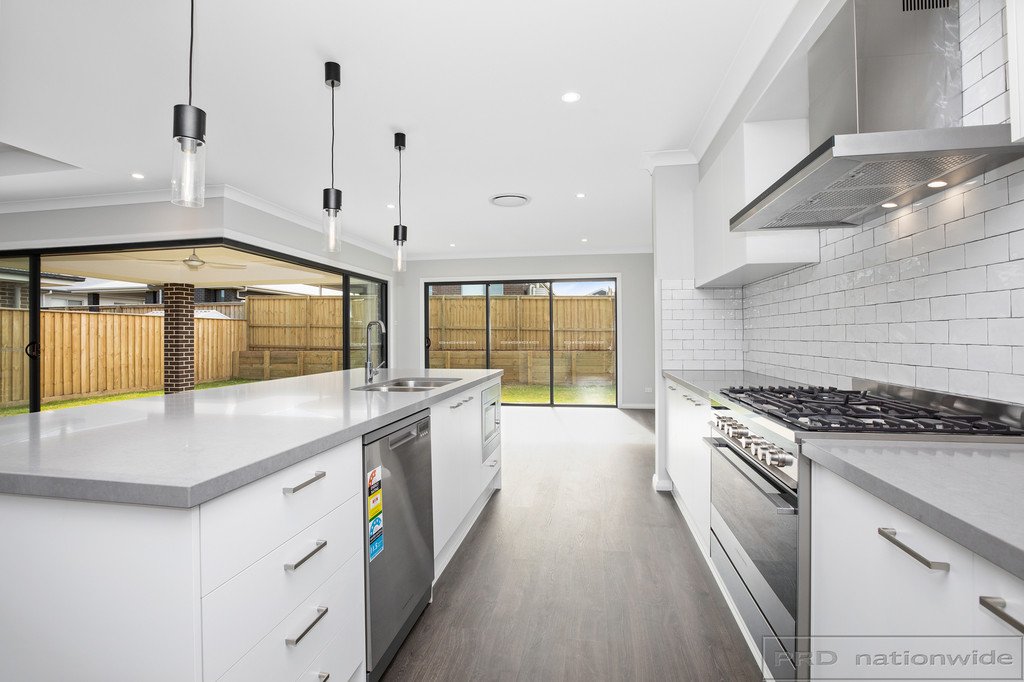 123 Billabong Parade CHISHOLM 6