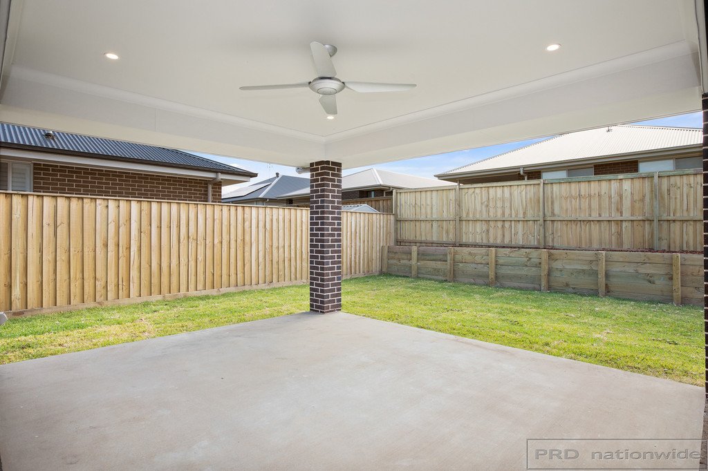 123 Billabong Parade CHISHOLM 8