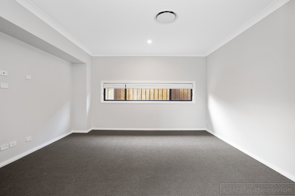 123 Billabong Parade CHISHOLM 13