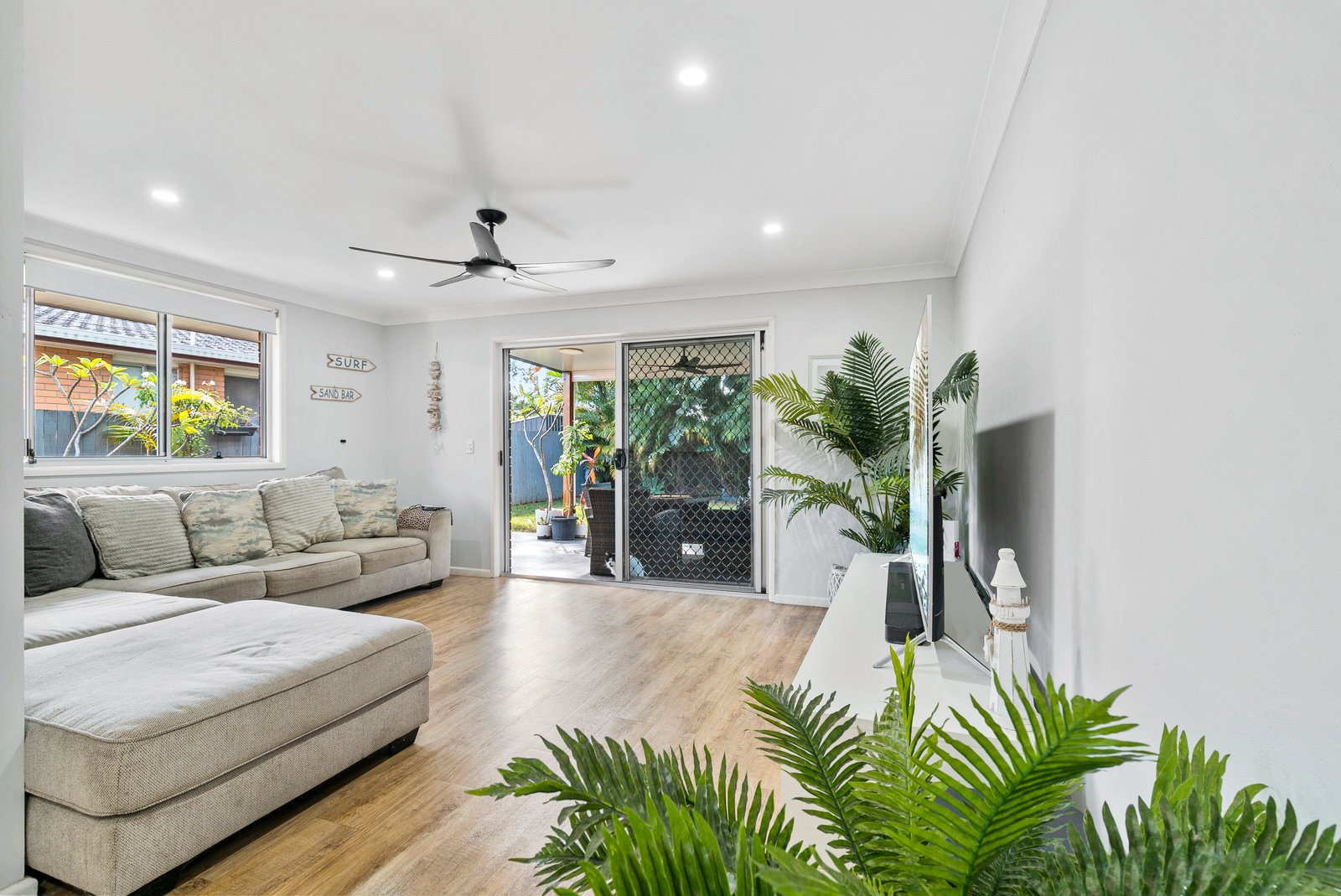 1/23 Blue Waters Crescent TWEED HEADS WEST 3
