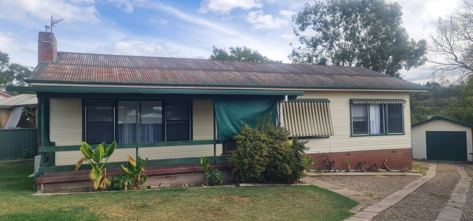 123 Broughton Street TUMUT 1