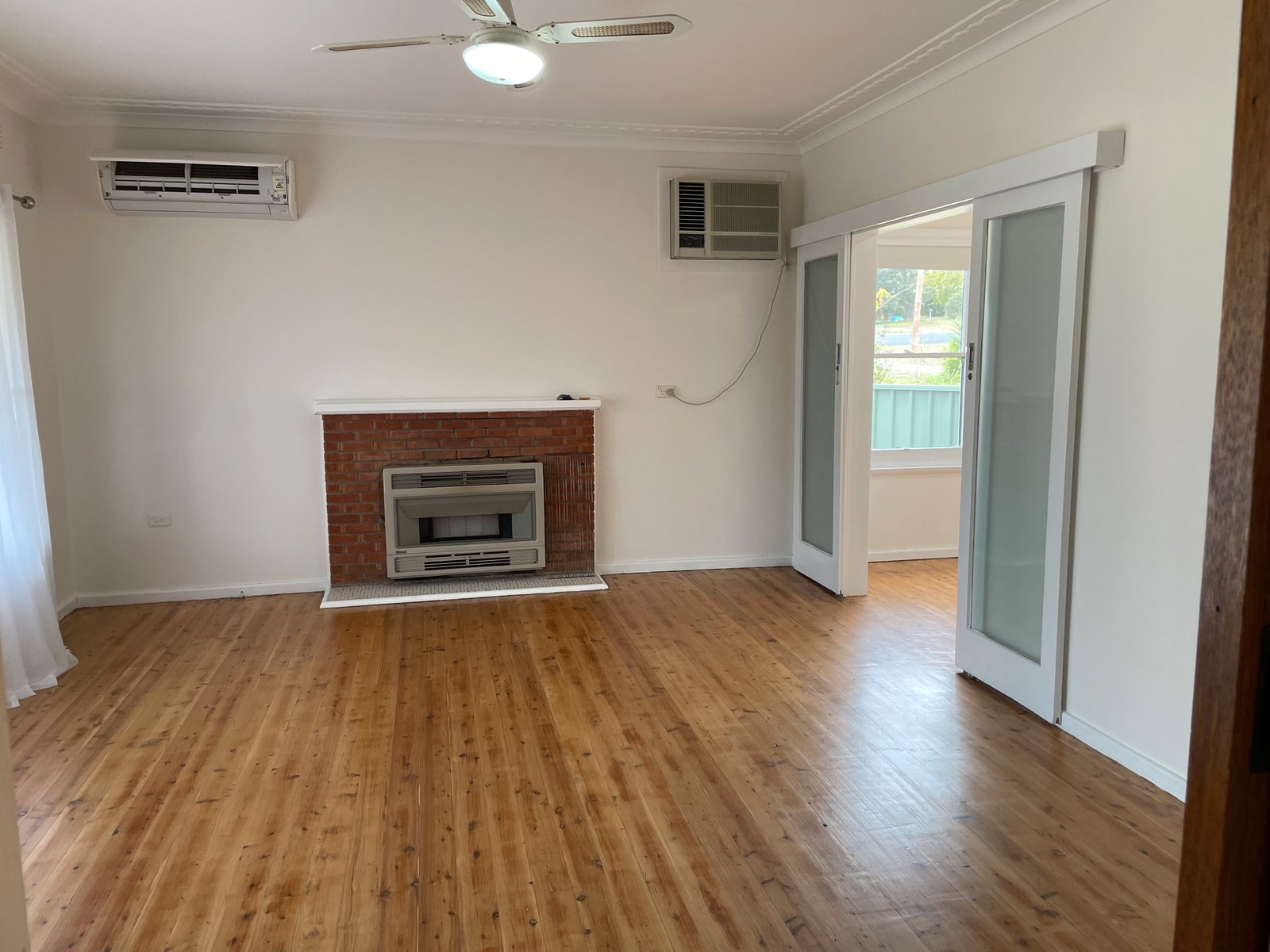 123 Broughton Street TUMUT 4