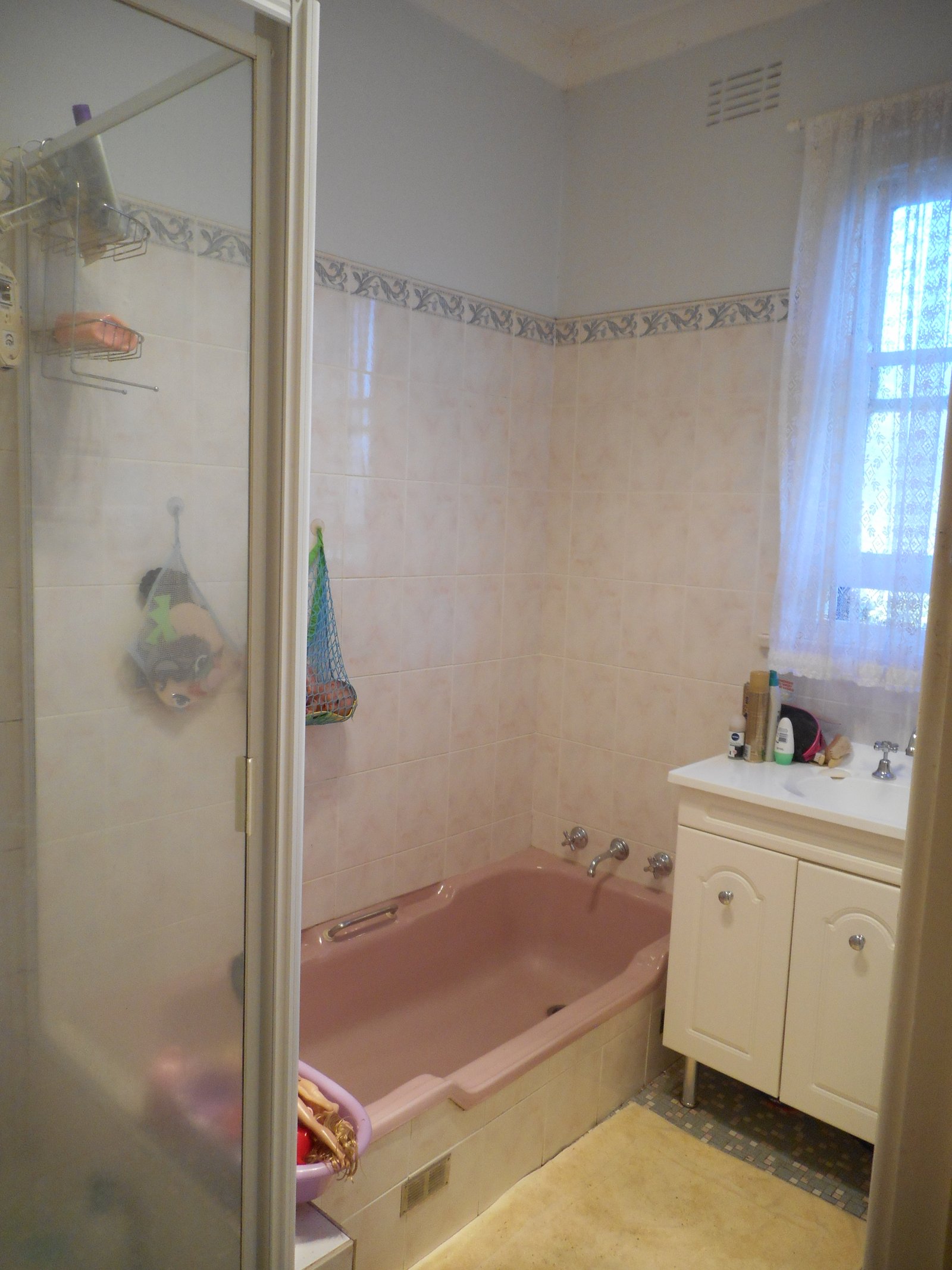 123 Broughton Street TUMUT 7