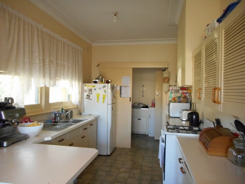 123 Broughton Street TUMUT 2