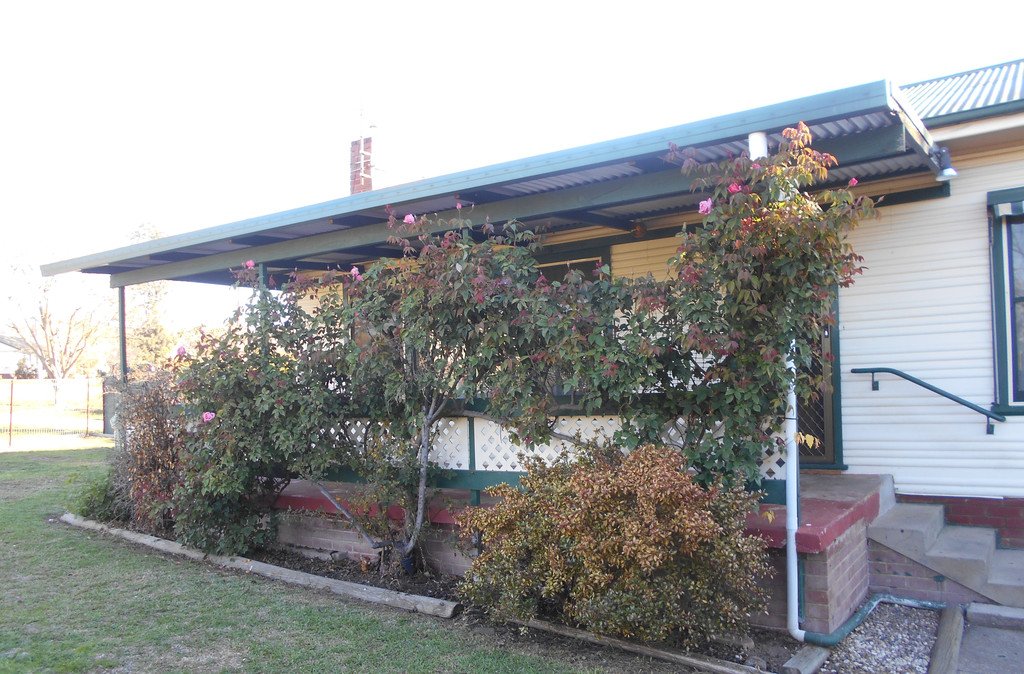 123 Broughton Street TUMUT 2
