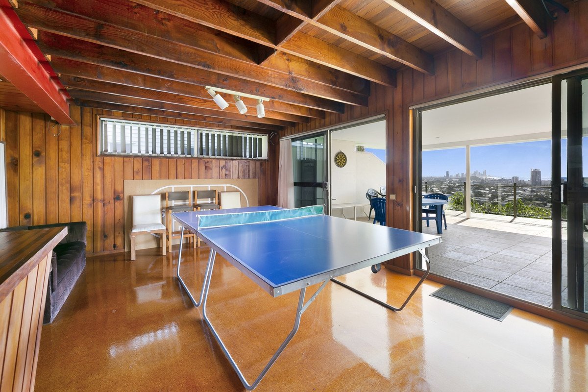 123 George Street West  Burleigh Heads 19