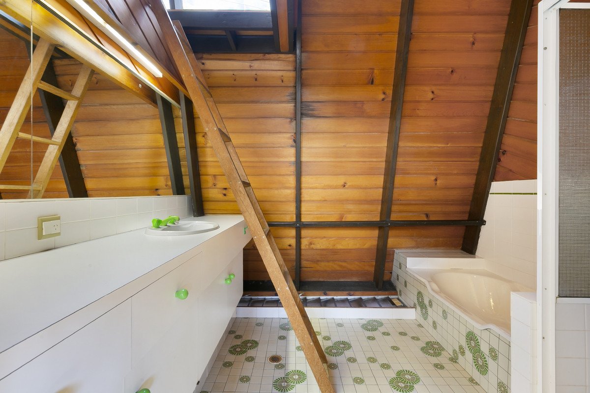 123 George Street West  Burleigh Heads 23