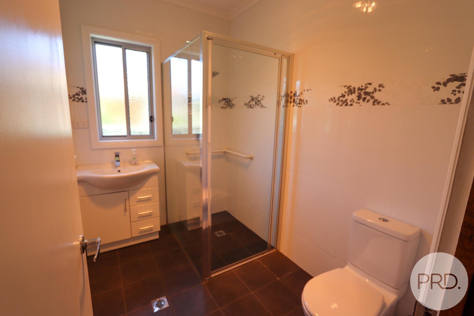 123 King Street TUMBARUMBA 5