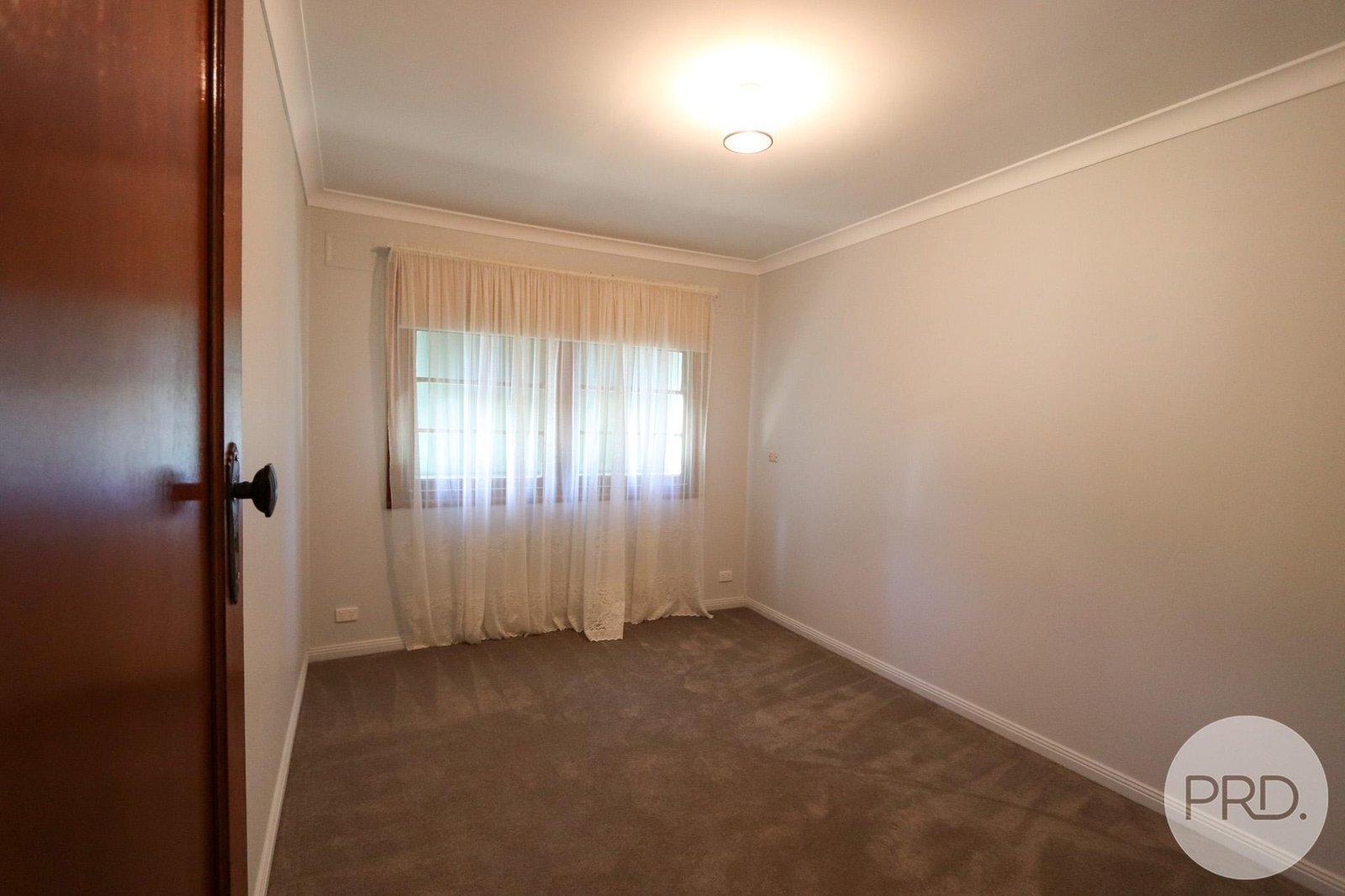 123 King Street TUMBARUMBA 9