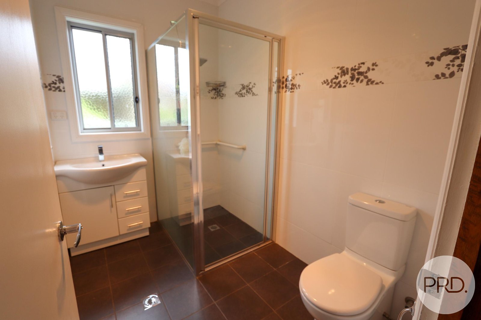 123 King Street TUMBARUMBA 8