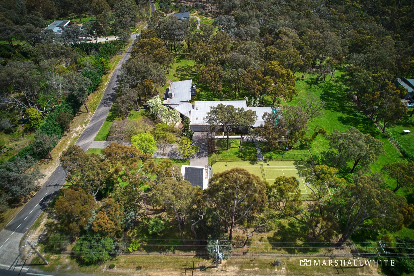 123 Knees Road, Park Orchards, VIC