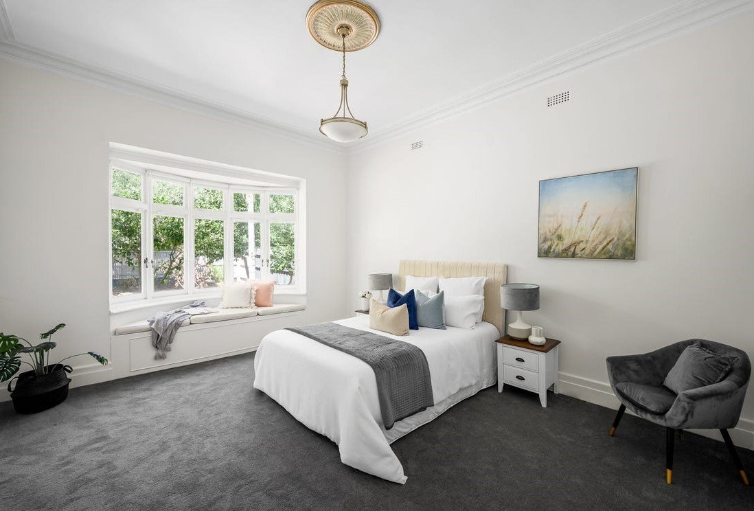 Gallery: 123 North Road