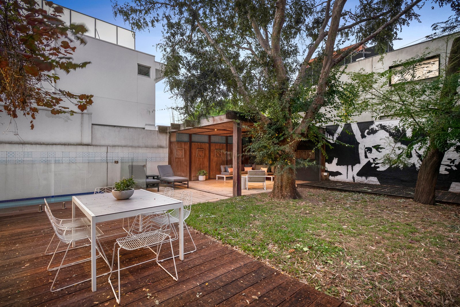 123 Ormond Esplanade, Elwood, 3184